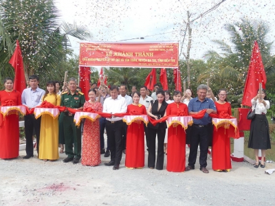 Khánh thành cầu Khánh Nguyên phục vụ bà con nghèo Bến Tre